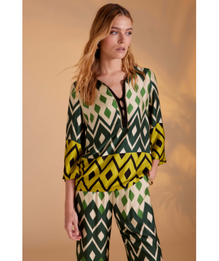 blusa-estampada-tapeta-arggido