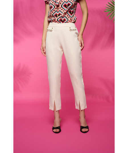 pantalones-con-tachuelas-culver-minueto