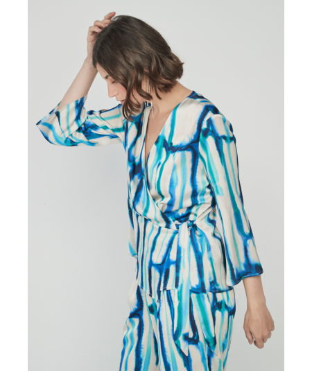blusa-cruzada-acuarelada-merletti