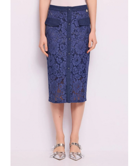 falda-de-encaje-denny-rose