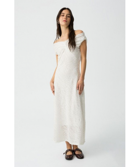vestido-con-textura-ariel-tiffosi