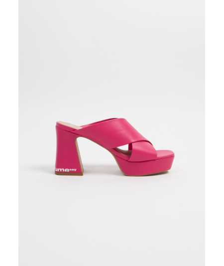 sandalia-plataforma-fucsia-lan