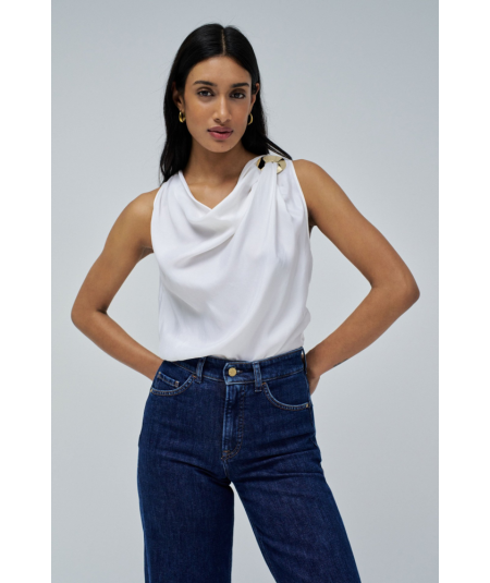 blusa-drapeada-detalle-dorado-salsa