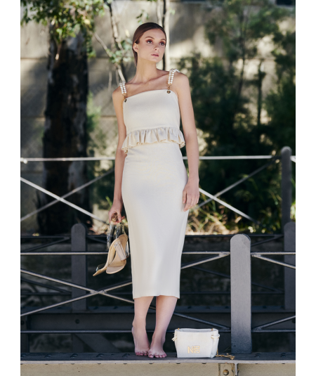 vestido-liso-detalle-perlas-nuribel
