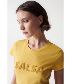 camiseta-con-branding-y-brillo-salsa